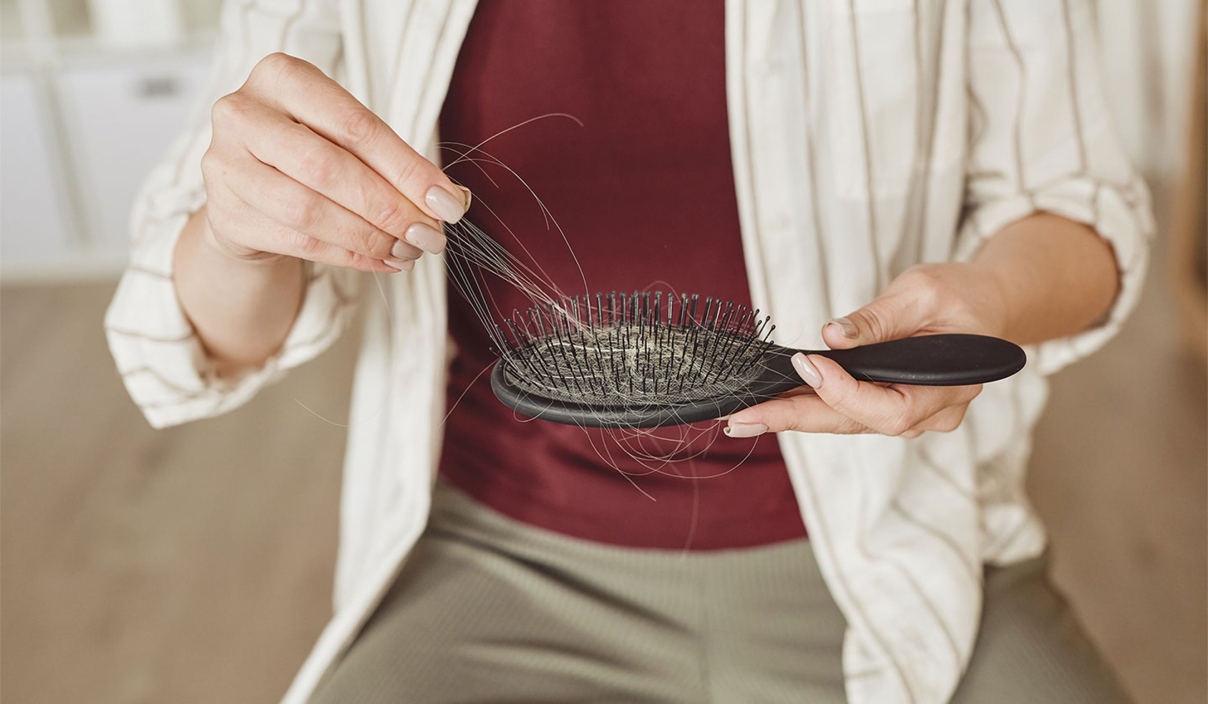 Schilddrüsen Schock: So rettest du deine Haare vor dem kompletten Ausfall